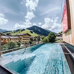 Thomsn & Aparthotel Saalbach-Hinterglemm